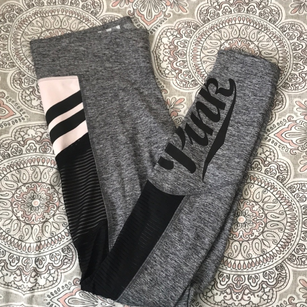 PINK Victoria’s Secret Leggings